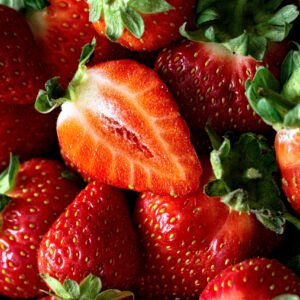 STRAWBERRY USA AND Québec